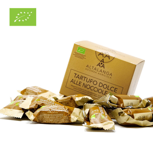 BIO Schokoladentrüffel mit Haselnüssen